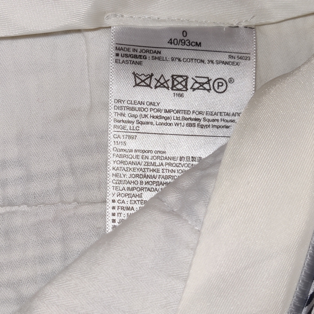 Banana Republic Black and White Pinstripe Men’s Pants - Picture 6 of 6